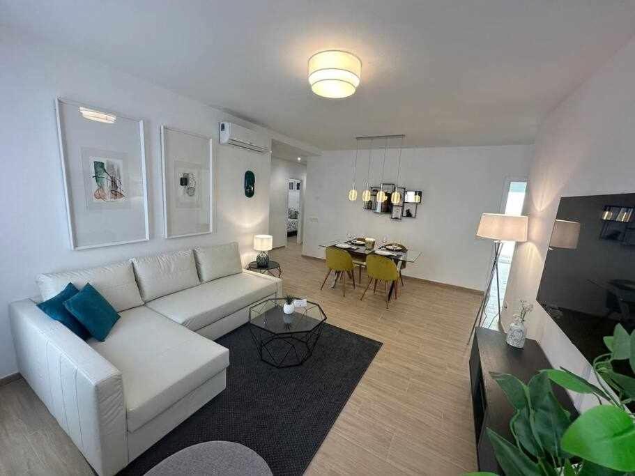 Xxii Apartamentos Morales&Arnal 埃斯特波纳 外观 照片