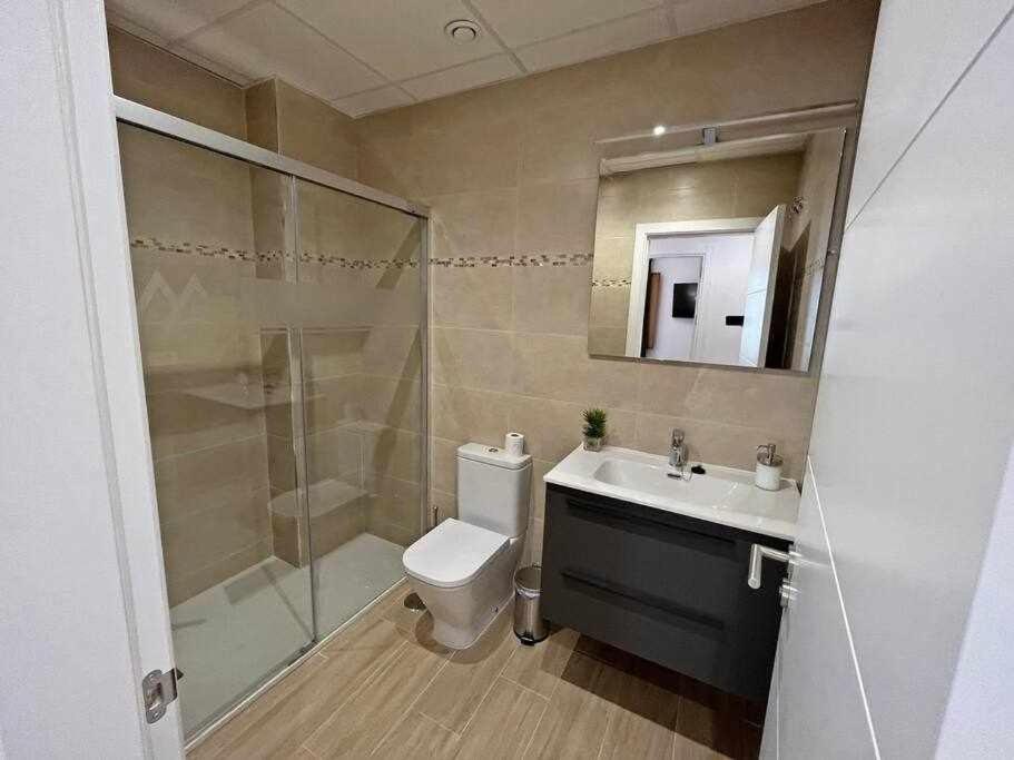 Xxii Apartamentos Morales&Arnal 埃斯特波纳 外观 照片